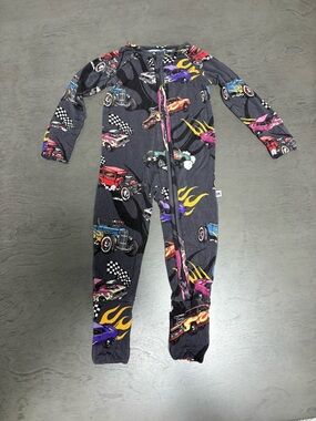 Bums & Roses Fast Track Convertible Zippy 3-6M Bamboo GUC HTF